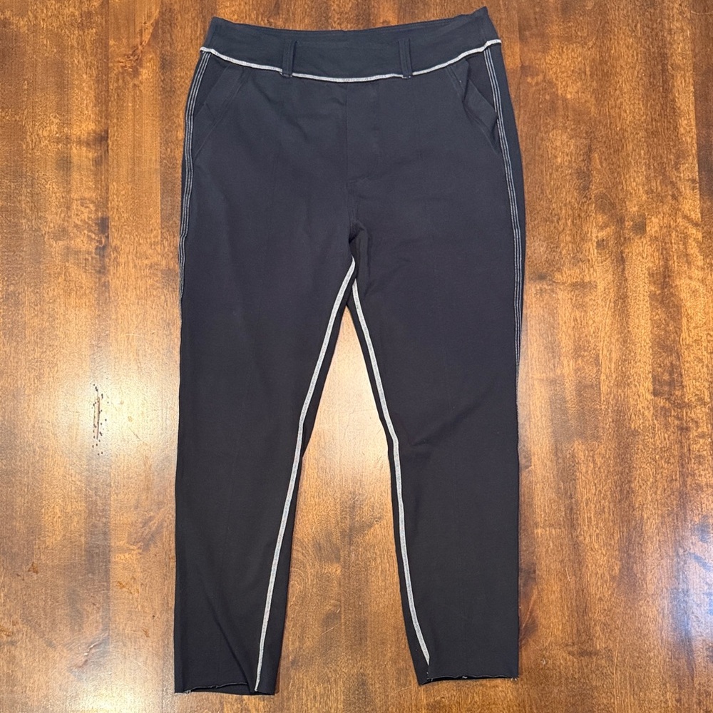 Frank & Eileen Black Cropped Trouser Legging with White Detail Size M